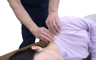 首・肩整体ページへ 首・肩整体イメージ